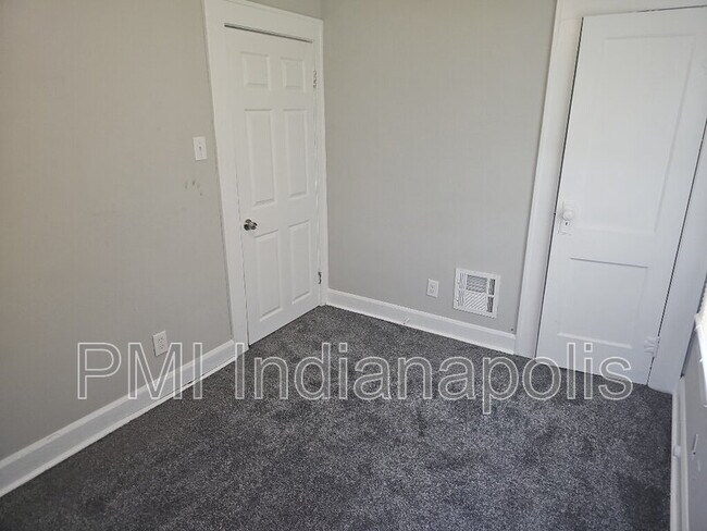 Building Photo - 3641 N Illinois St