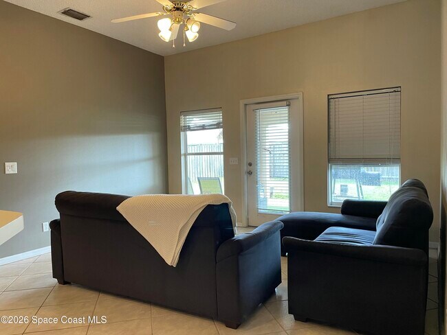 Building Photo - 4521 Decatur Cir