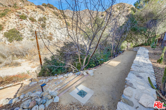 Building Photo - 4137 Big Tujunga Canyon Rd