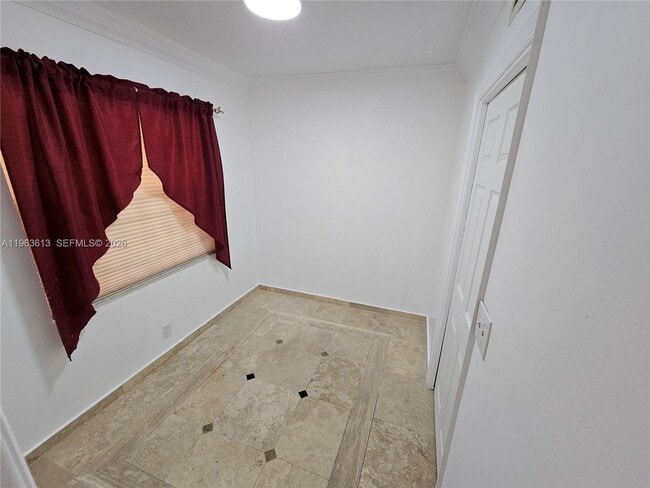 Building Photo - 6575 W Oakland Park Blvd