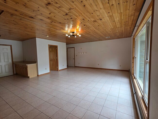 Building Photo - 151 Huston Ave