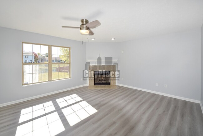Building Photo - 6677 W Longview Dr