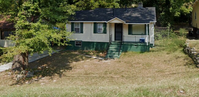 Primary Photo - 2203 Tiger Flowers Dr NW