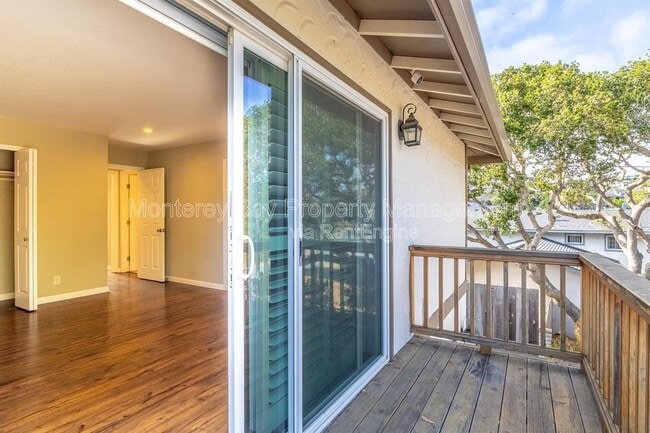 Building Photo - 1137 Mescal St