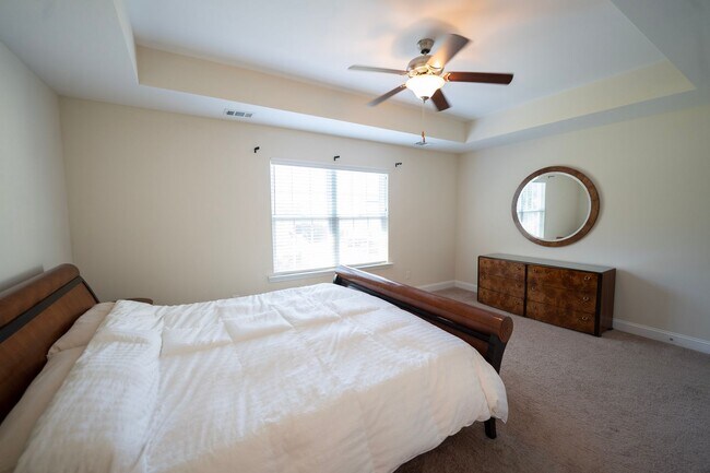 Building Photo - Coming Available!