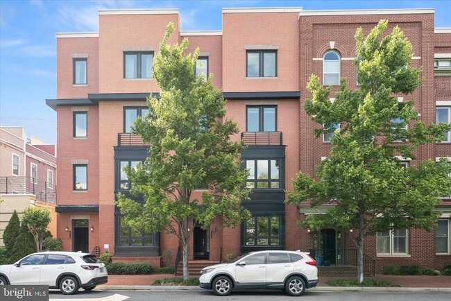 Building Photo - 1412 Main Line Blvd