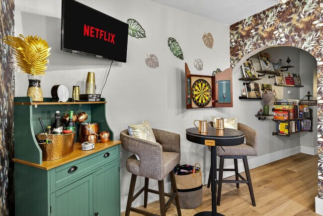 Building Photo - 5901 N Ola Ave