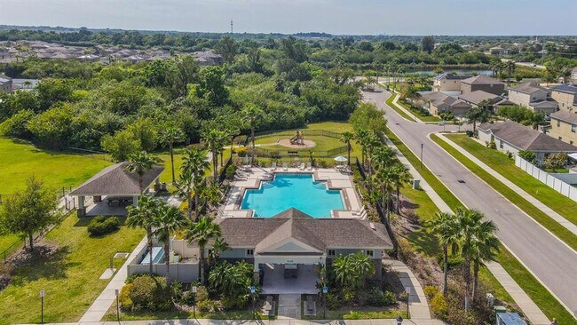 Building Photo - 1313 Trailwater St