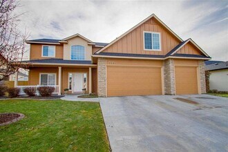 Building Photo - 4 Bedroom Home - Meridian