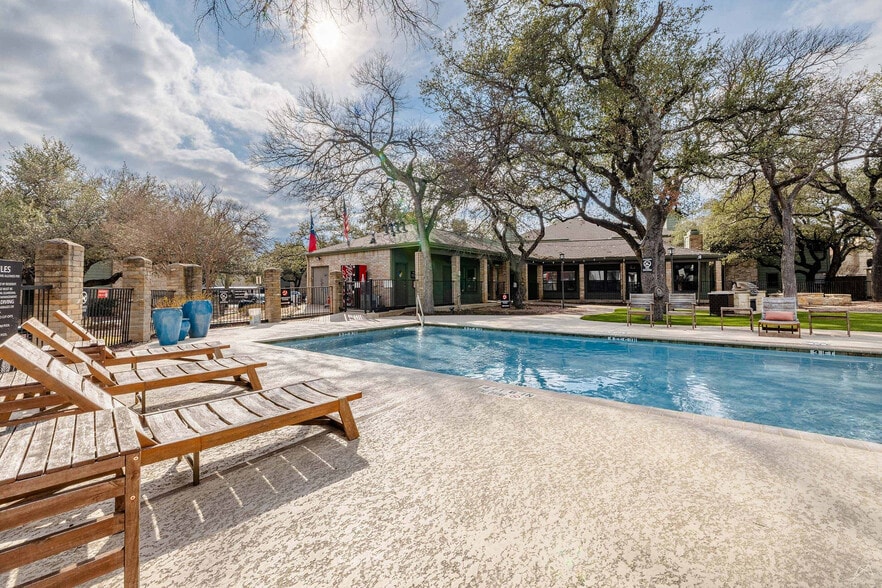 SummitWestwood-ExtAm-004-02112026-S - Summit at Westwood