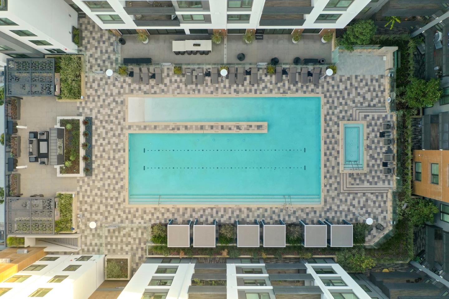 Building Photo - 3578 Rambla Pl