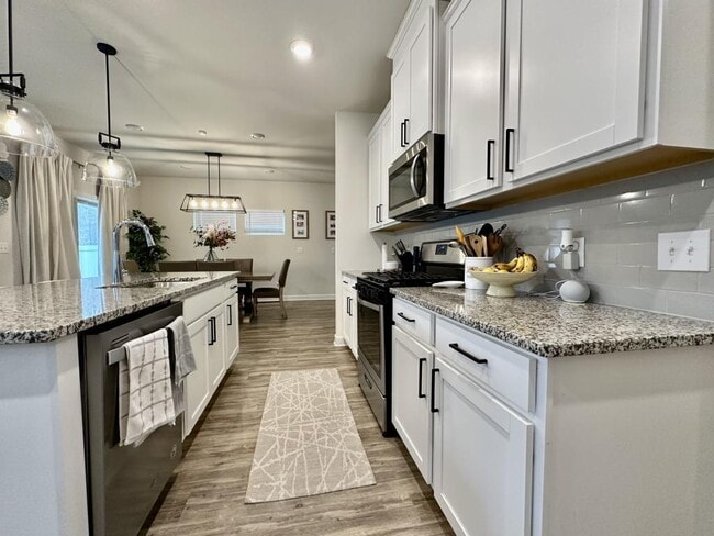 Building Photo - 6212 Hailstone Rd