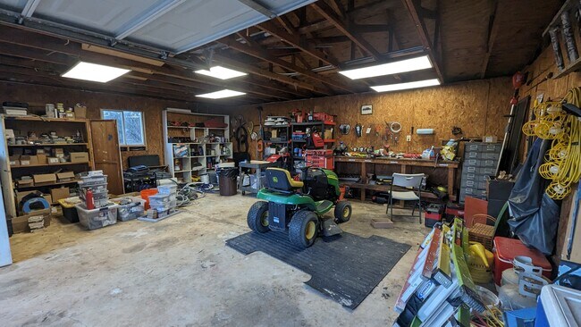 Building Photo - 4640 Conebury Ln