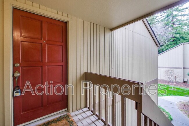 Building Photo - 505 Cypress Point Dr