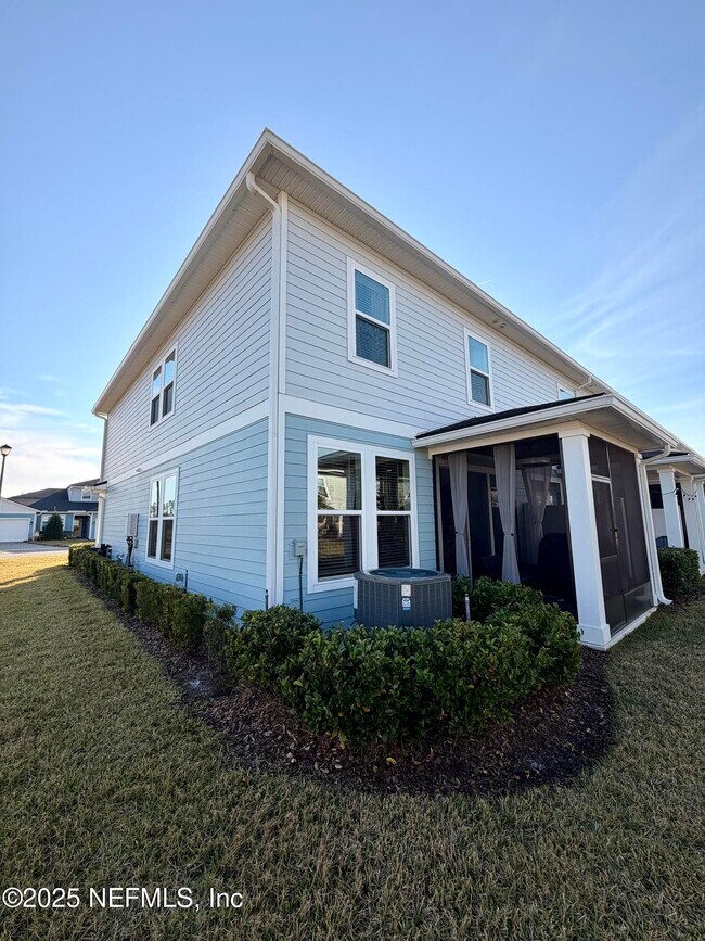 Building Photo - 293 Pine Bluff Dr