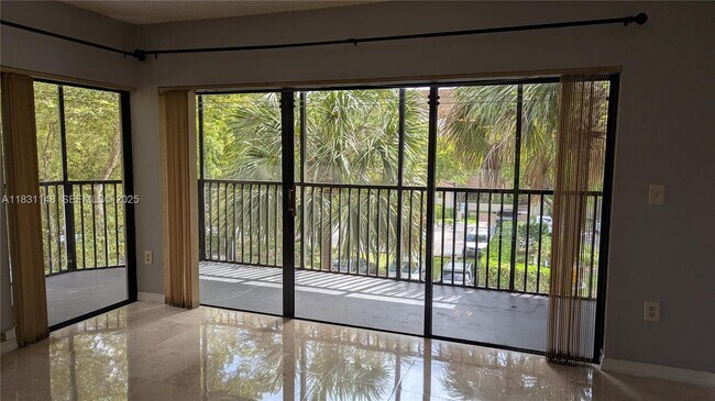 Building Photo - 491 Ives Dairy Rd