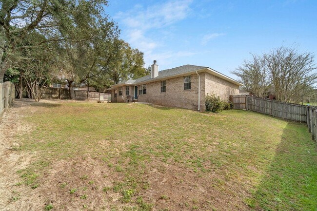 Building Photo - 5405 Josh Dr