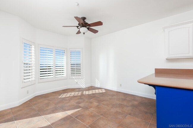 Building Photo - 32153 Cerrada del Coyote