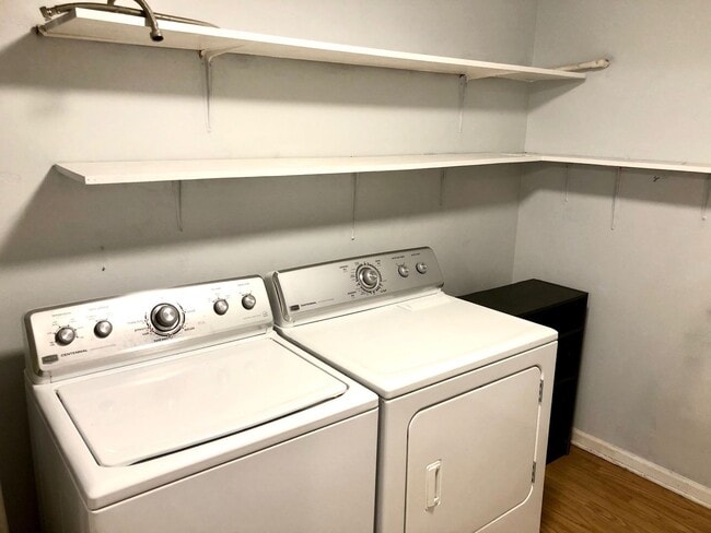 Building Photo - Available 11/1. Beautifully Remodeled Town...