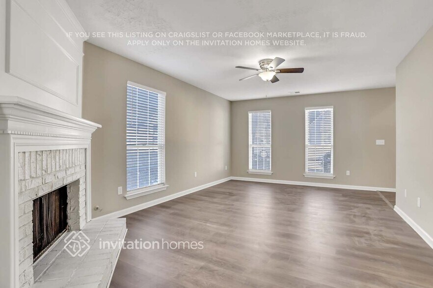 Building Photo - 1363 Ambercrest Way