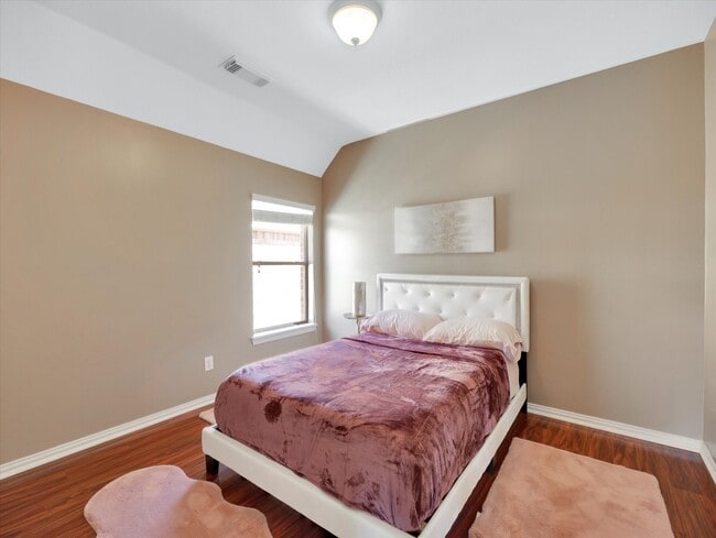 Building Photo - 18011 Darling Point Ct