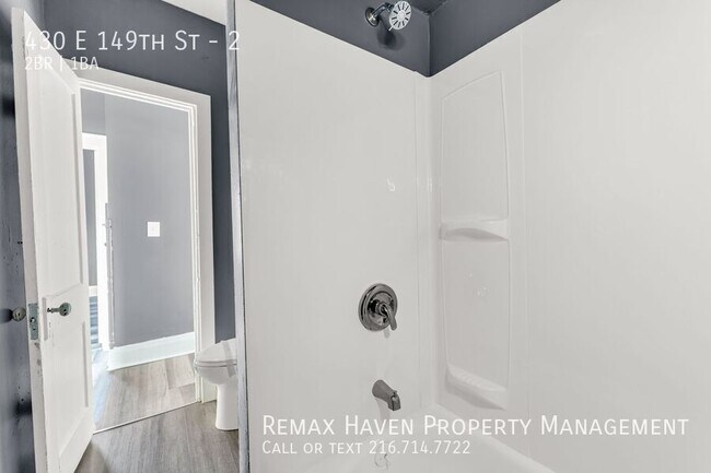 Building Photo - 430 E 149th St