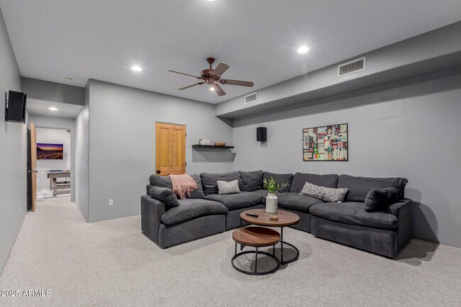 Building Photo - 15510 E Telegraph Dr