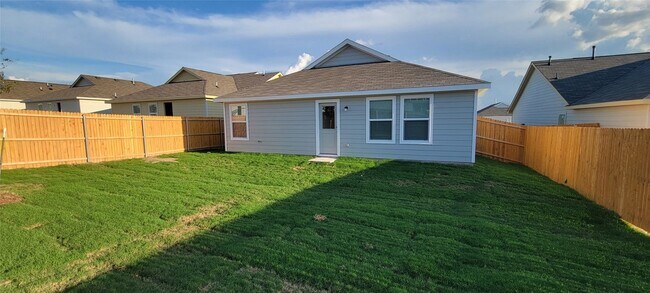 Building Photo - 2636 Turtle Dove Dr