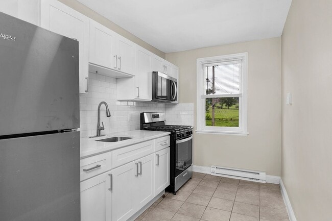 Building Photo - 1136 Steelton Ave