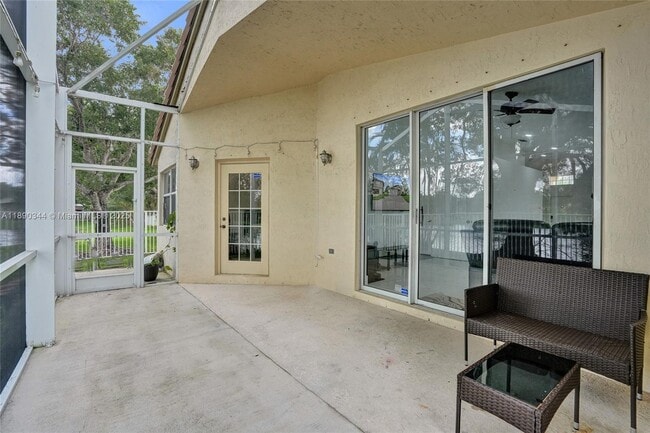 Building Photo - 4108 Sapphire Terrace
