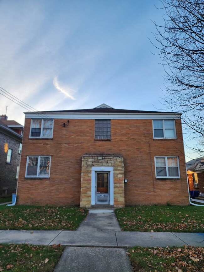 Building Photo - 1529 12th St