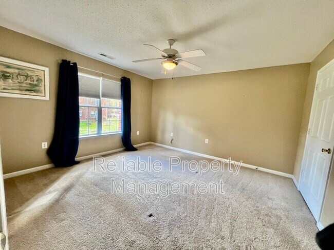 Building Photo - 203 Sturbridge Dr