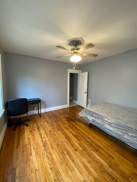 Building Photo - 2411 E Genesee St