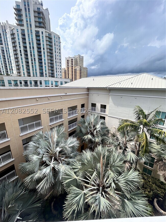Building Photo - 7275 SW 90th St