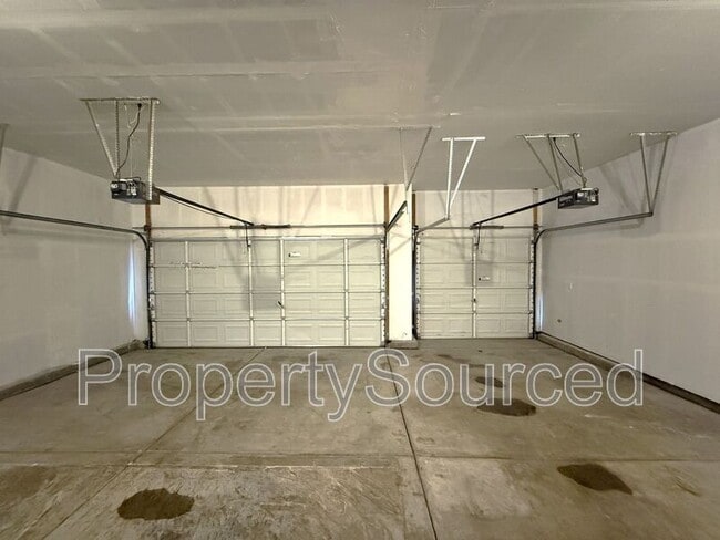 Building Photo - 3176 Penelope Dr