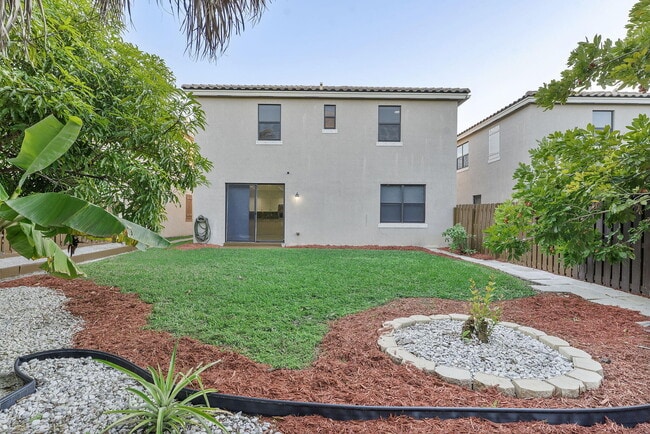 Building Photo - 3841 Aspen Leaf Dr