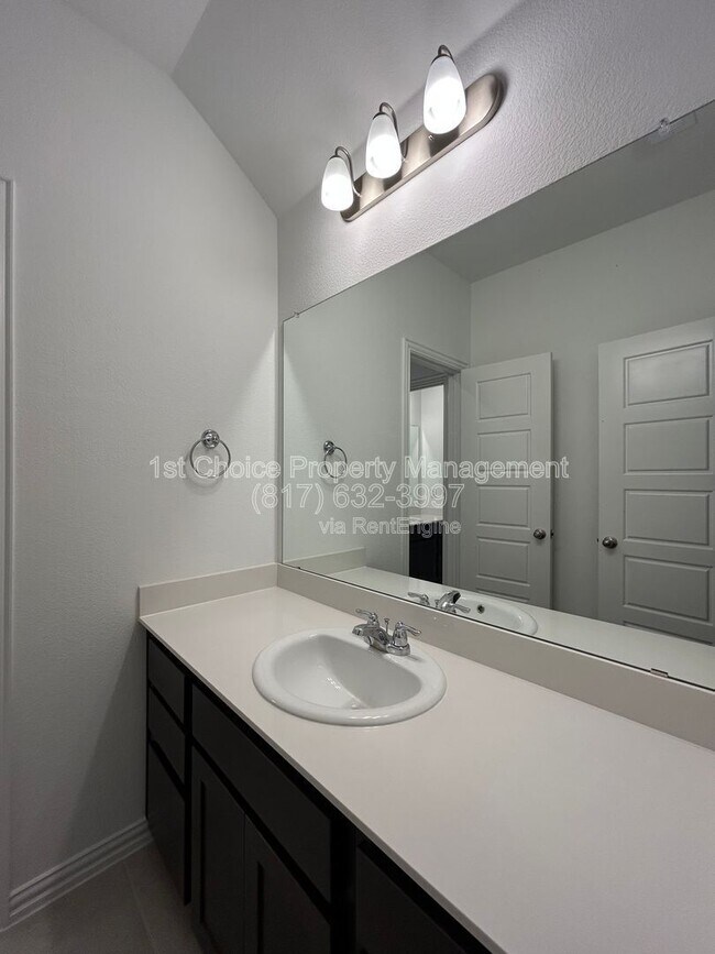 Building Photo - 1448 Sun Garden Way