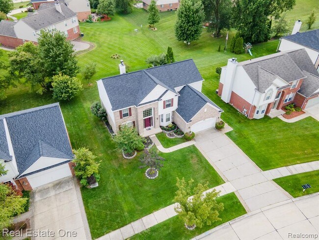 Building Photo - 14864 Liri Dr