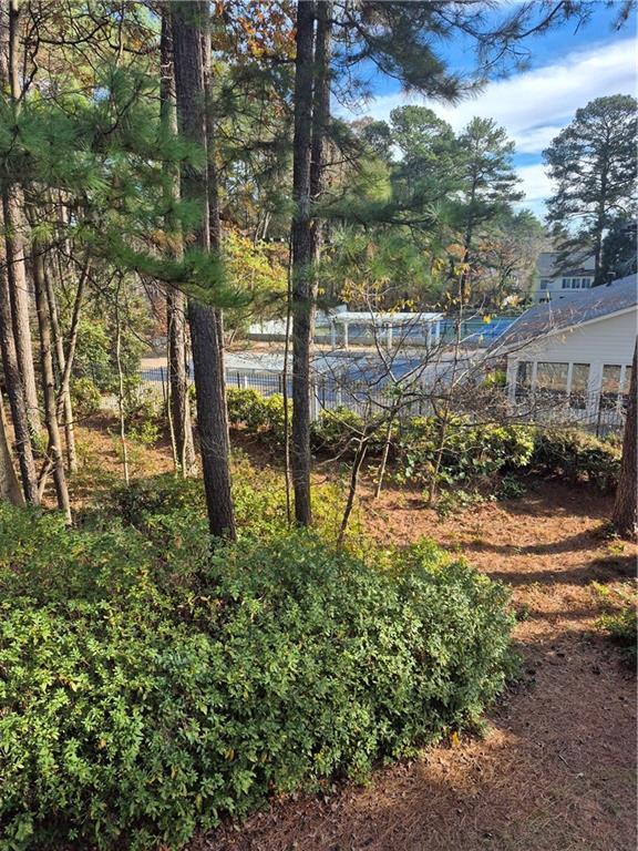 Building Photo - 37 Rumson Ct