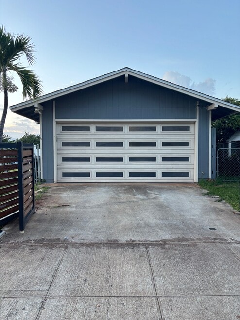 Building Photo - 86-138-138 Leihoku St
