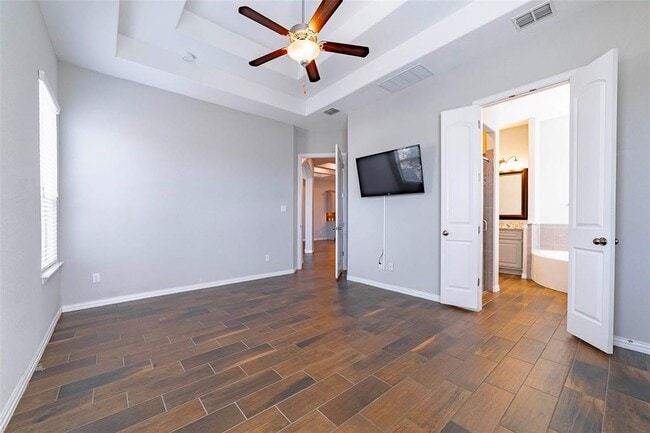 Building Photo - 206 Cartwheel Bend