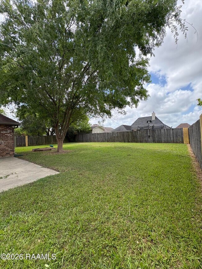 Building Photo - 309 Stags Leap Ln