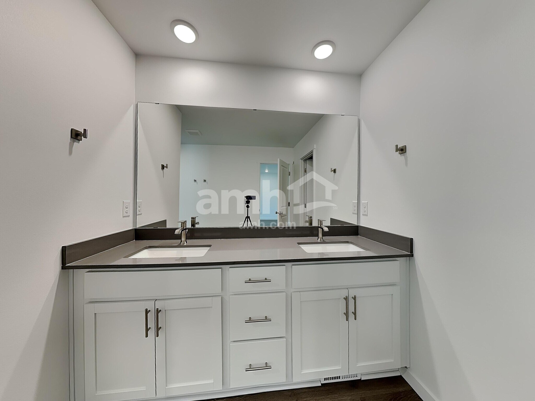 Building Photo - 5133 Turnstone St SE