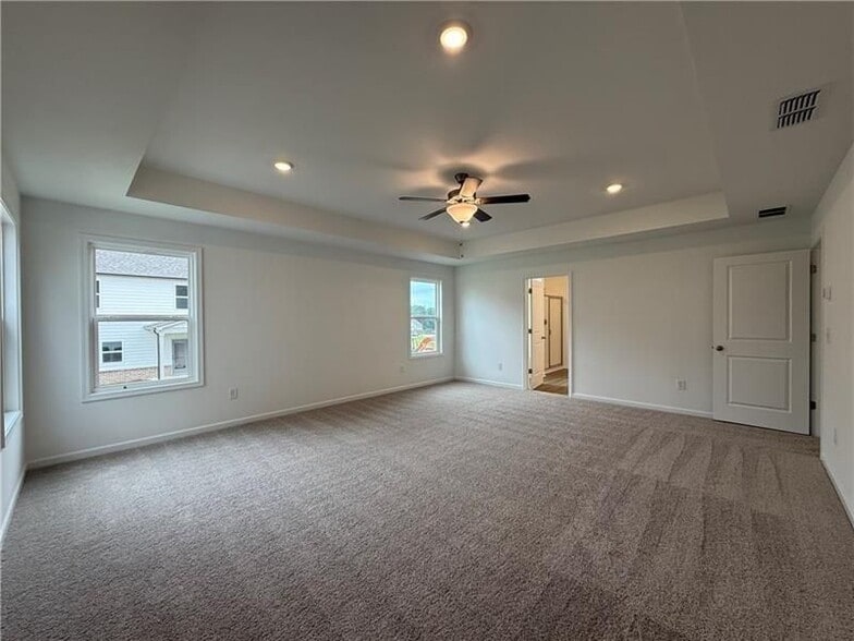 Building Photo - 5449 Hargrove Way