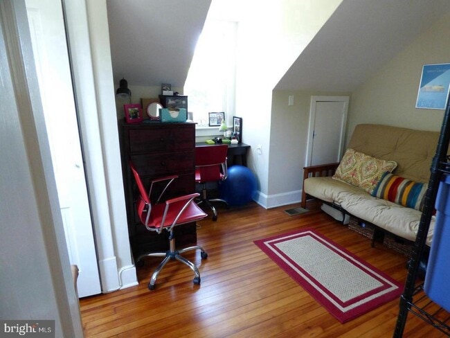 Building Photo - 718 Church Hill Rd