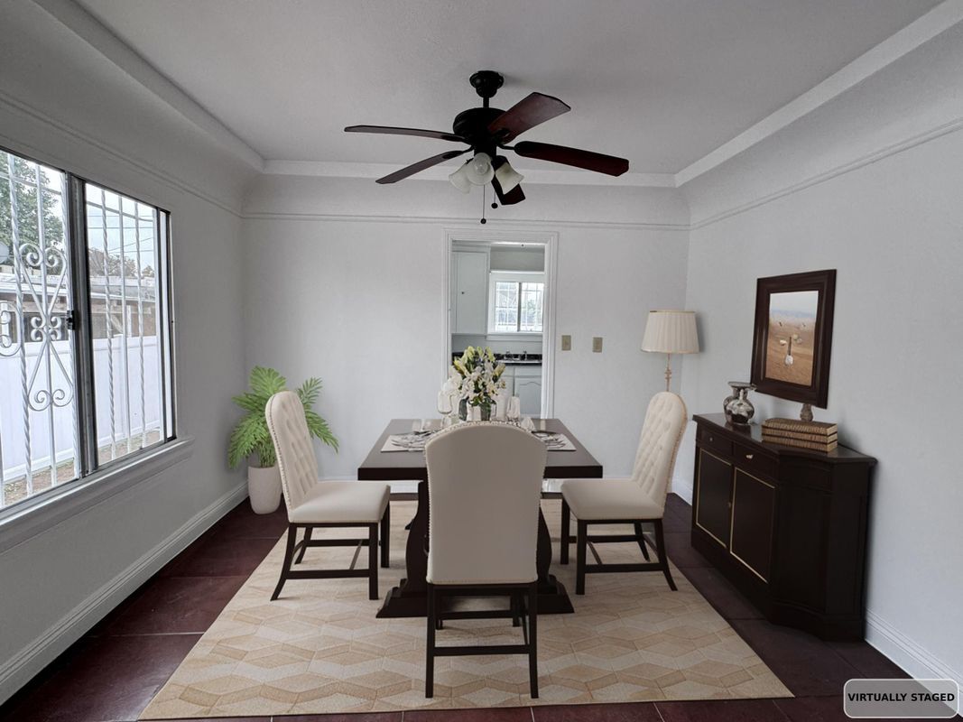 Building Photo - 540 W 107th St