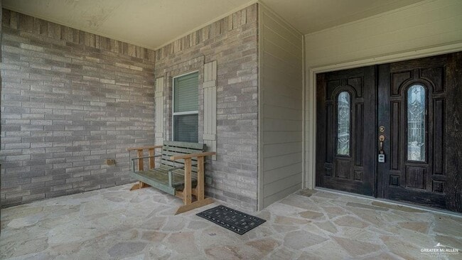 Building Photo - 2415 Flag Stone Terrace