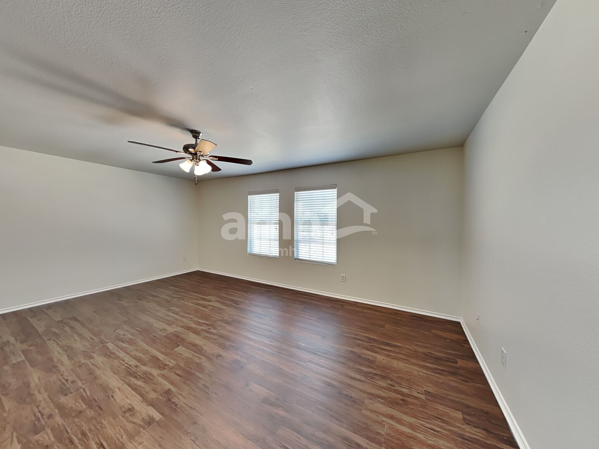 Building Photo - 3017 Lipizzan Dr