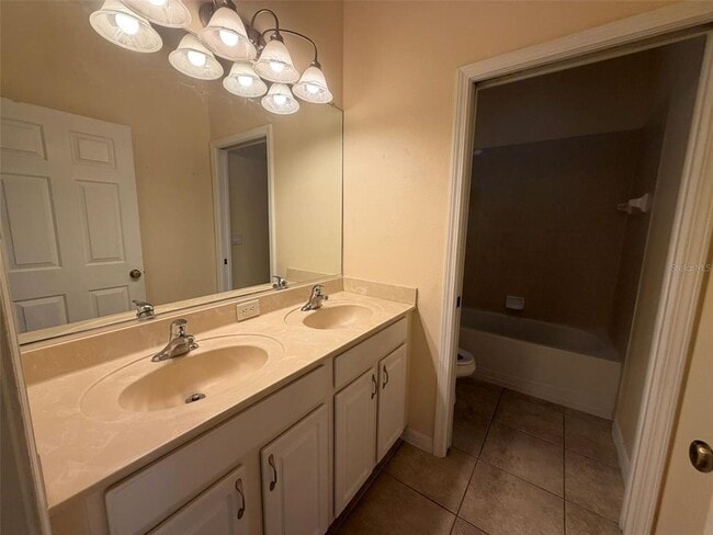 Building Photo - 2363 Bartek Pl