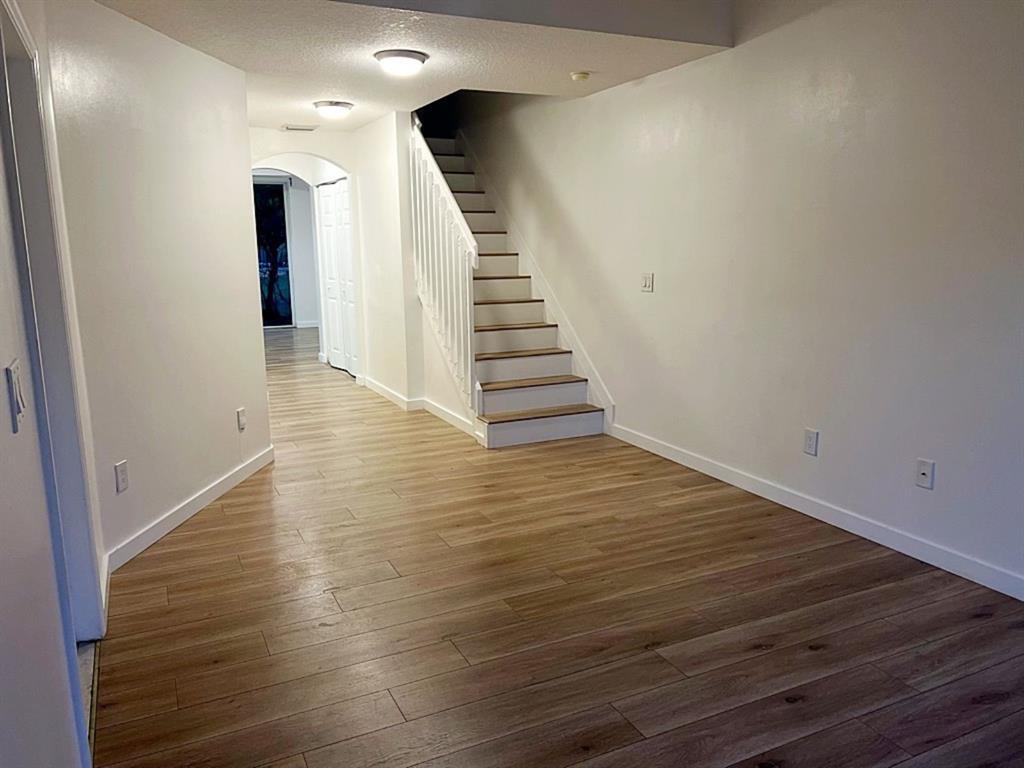 Building Photo - 4929 Tradewinds Ter